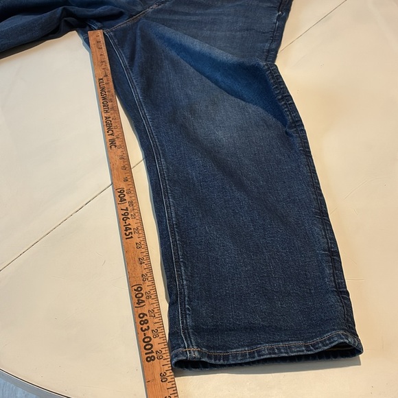 American Eagle outfitters jeans
Curvy mom, Jean stretch
Size 20 long - Picture 15 of 15